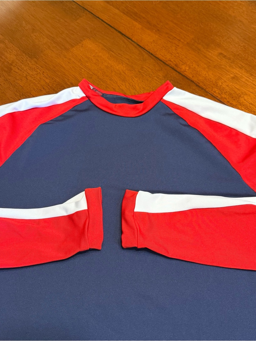 Boathouse Sports Rowing Compression Shirt Unisex Size Medium Long Sleeve Crew